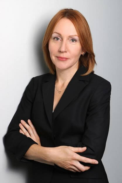 Yulia Reichert